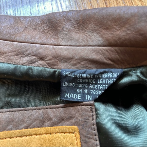 Timberland Women’s Cowhide Leather Jacket Size Medium - Picture 8 of 8